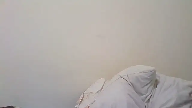 Snapshot of Maryem637048 chatting on 12, 7, 2026 Maryem637048 online show from 12, 7, 2026