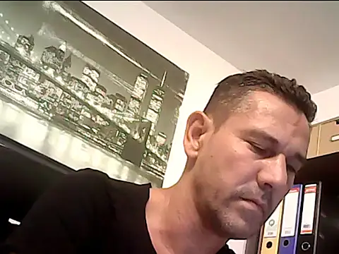 Snapshot of mastercharisma35 chatting on 20, 9, 2025 mastercharisma35 online show from 20, 9, 2025