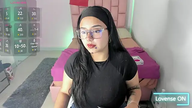 Snapshot of SofiDoll_cg chatting on 23, 9, 2025 SofiDoll cg online show from 23, 9, 2025