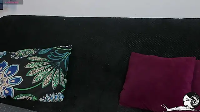 Snapshot of Britney_Rose chatting on 4, 7, 2026 Britney Rose online show from 4, 7, 2026