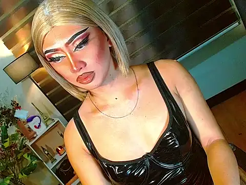 Queen yasii 88 online show from 7, 4, 2026