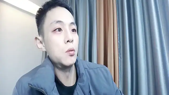 Snapshot of Tsia-Die chatting on 17, 12, 2025 Tsia-Die online show from 17, 12, 2025