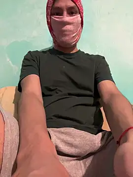 Skinny Longhair online show from 14, 4, 2026