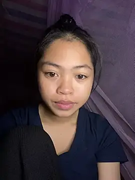 Snapshot of Thy00__ chatting on 8, 2, 2026 Thy00 online show from 8, 2, 2026