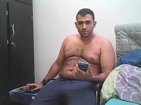 morenocabro10 online show from 27, 10, 2025