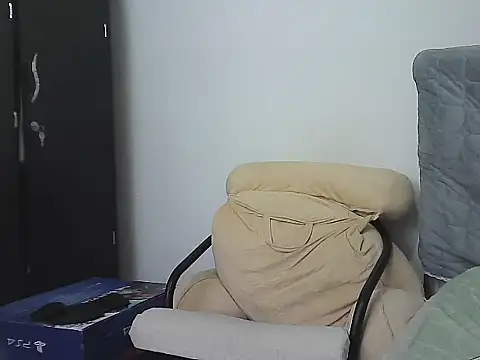 morenocabro10 online show from 29, 11, 2025