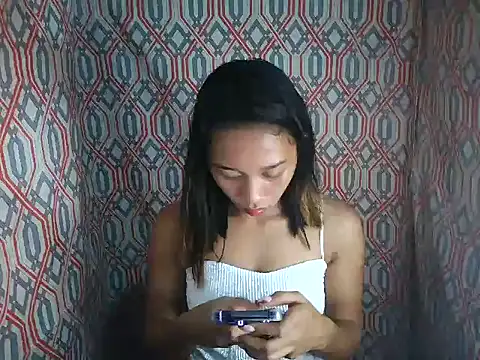 Snapshot of Virgen_christine01 chatting on 18, 11, 2025 Virgen christine01 online show from 18, 11, 2025