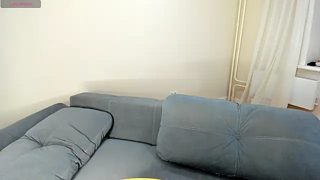 Snapshot of MewStella chatting on 8, 4, 2026 MewStella online show from 8, 4, 2026