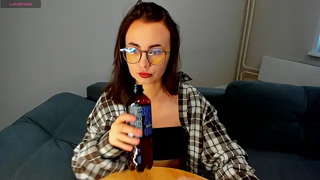 Snapshot of MewStella chatting on 23, 5, 2026 MewStella online show from 23, 5, 2026