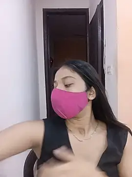 Snapshot of Cute_Rakhi8 chatting on 24, 6, 2026 Cute Rakhi8 online show from 24, 6, 2026