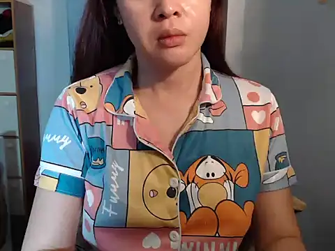 Snapshot of dakog_lubot1988 chatting on 16, 6, 2026 dakog lubot1988 online show from 16, 6, 2026