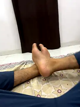 Snapshot of funny_sexxx chatting on 4, 11, 2025 funny sexxx online show from 4, 11, 2025