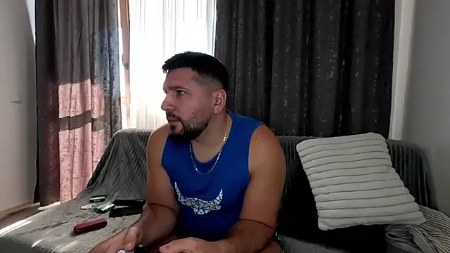 Gold Alpha Boy online show from 17, 10, 2025