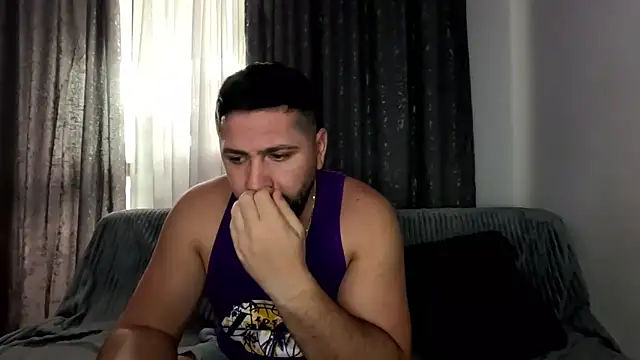 Gold Alpha Boy online show from 6, 11, 2025