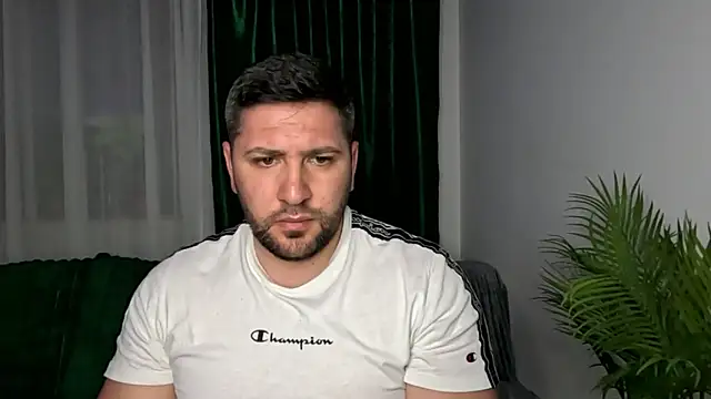 Snapshot of Gold_Alpha_Boy chatting on 18, 5, 2026 Gold Alpha Boy online show from 18, 5, 2026