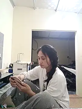 Snapshot of Jun-Mzzz chatting on 1, 2, 2026 Jun-Mzzz online show from 1, 2, 2026