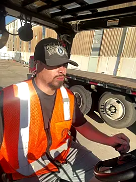 PuttieIn online show from 26, 9, 2025