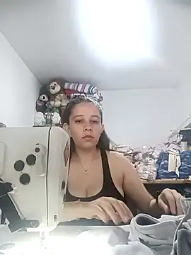 Isabella5 Brown  online show from 4, 12, 2025