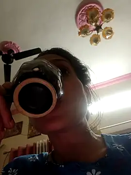 ISHANI-SINGH online show from 16, 2, 2026