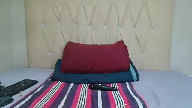 Sexybella-97 online show from 6, 11, 2025