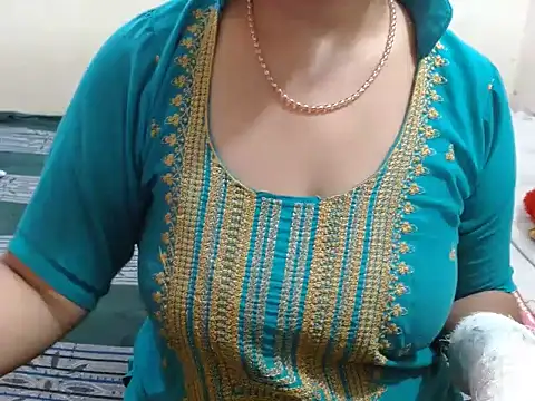 Snapshot of Hot_anika_ chatting on 14, 10, 2025 Hot anika online show from 14, 10, 2025