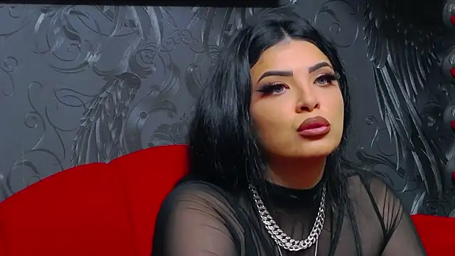 Snapshot of DevashaQueenX chatting on 2, 6, 2026 DevashaQueenX online show from 2, 6, 2026