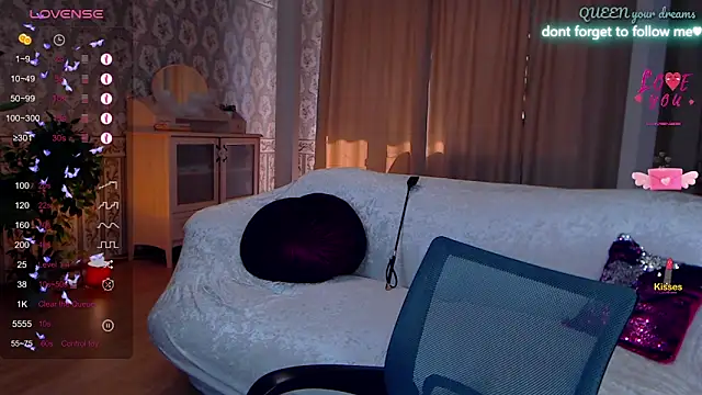 LiSinDoll online show from 17, 4, 2026