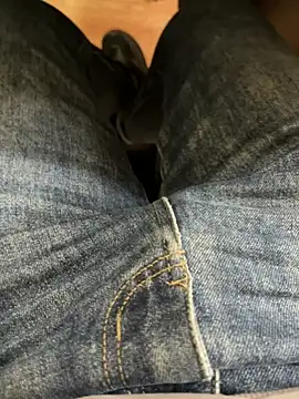 Snapshot of Cruel00 chatting on 21, 10, 2025 Cruel00 online show from 21, 10, 2025