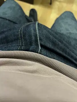 Snapshot of Cruel00 chatting on 26, 11, 2025 Cruel00 online show from 26, 11, 2025