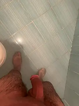 Snapshot of Cruel00 chatting on 4, 12, 2025 Cruel00 online show from 4, 12, 2025