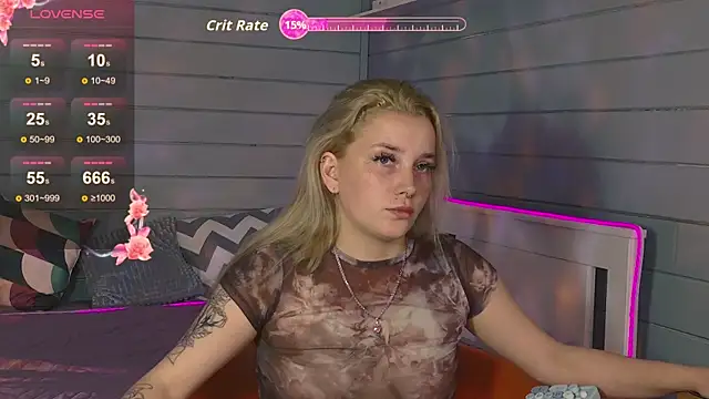 Snapshot of Crystal_Jull chatting on 17, 9, 2025 Crystal Jull online show from 17, 9, 2025