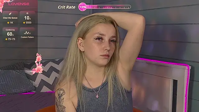 Snapshot of Crystal_Jull chatting on 18, 9, 2025 Crystal Jull online show from 18, 9, 2025