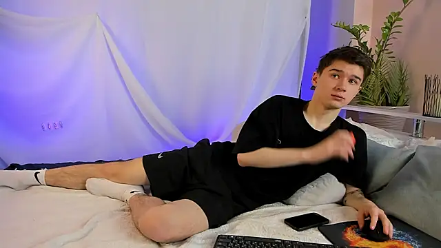 Snapshot of SherlockMax chatting on 12, 2, 2026 SherlockMax online show from 12, 2, 2026