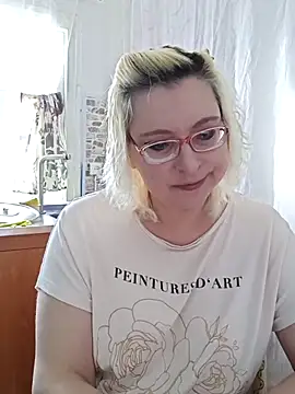 Snapshot of VikaKing chatting on 28, 2, 2026 VikaKing online show from 28, 2, 2026