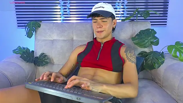 CamiiGuzmanX online show from 10, 7, 2026