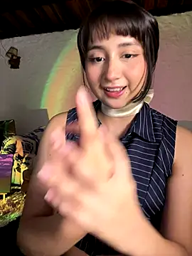 Snapshot of kaori_77 chatting on 23, 10, 2025 kaori 77 online show from 23, 10, 2025