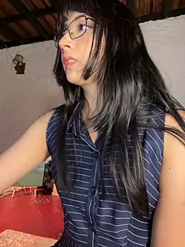 Snapshot of kaori_77 chatting on 10, 11, 2025 kaori 77 online show from 10, 11, 2025