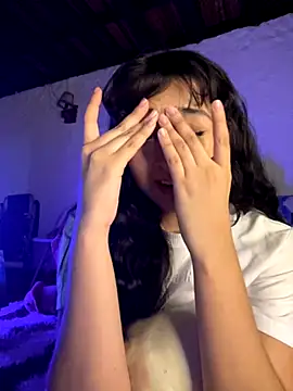 Snapshot of kaori_77 chatting on 13, 11, 2025 kaori 77 online show from 13, 11, 2025