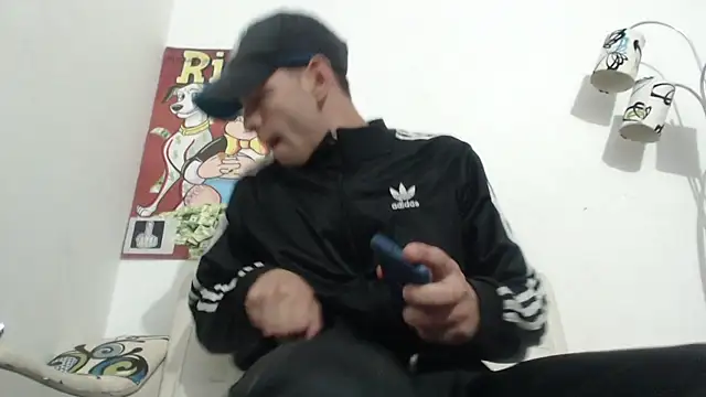 Thomasjons  online show from 3, 12, 2025