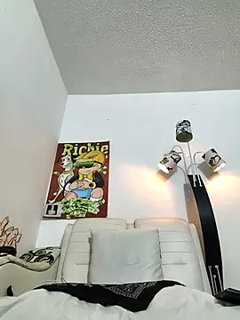 Snapshot of Thomasjons_ chatting on 21, 2, 2026 Thomasjons online show from 21, 2, 2026