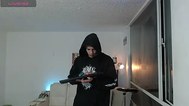 Snapshot of Thomasjons_ chatting on 18, 4, 2026 Thomasjons online show from 18, 4, 2026