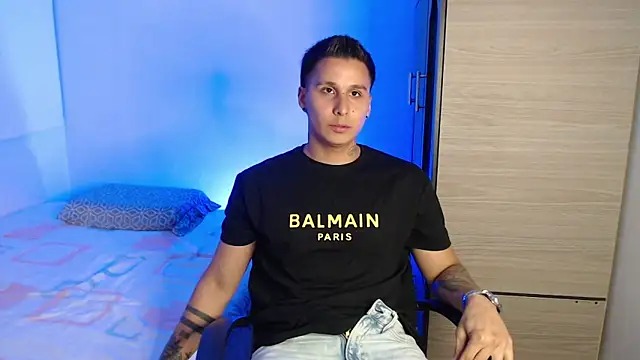 valentinosex1 online show from 18, 12, 2025