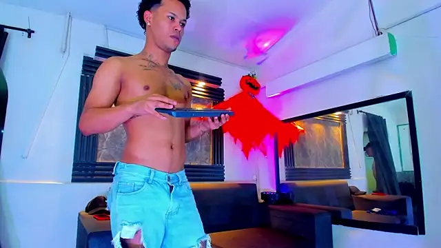 Snapshot of Rick_big chatting on 15, 10, 2025 Rick big online show from 15, 10, 2025