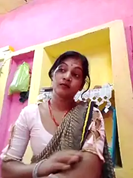 Snapshot of Hot_bbbb chatting on 27, 5, 2026 Hot bbbb online show from 27, 5, 2026