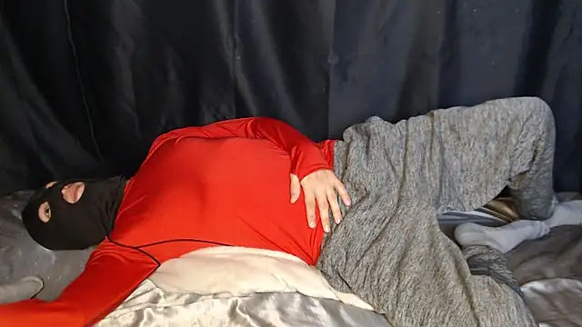 Snapshot of NTR_COUPLE chatting on 2, 4, 2026 NTR COUPLE online show from 2, 4, 2026