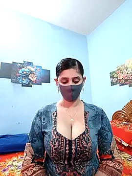 Snapshot of Cute_Faria chatting on 15, 3, 2026 Cute Faria online show from 15, 3, 2026