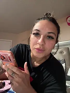 Snapshot of Chicagobabe chatting on 27, 5, 2026 Chicagobabe online show from 27, 5, 2026