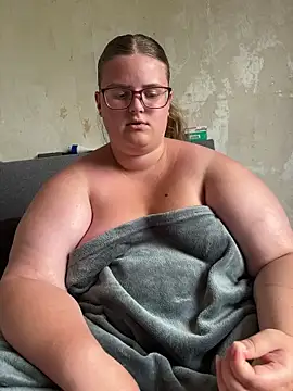 CurvyPaar2 online show from 1, 6, 2026