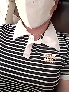 Jessical--Li online show from 13, 10, 2025