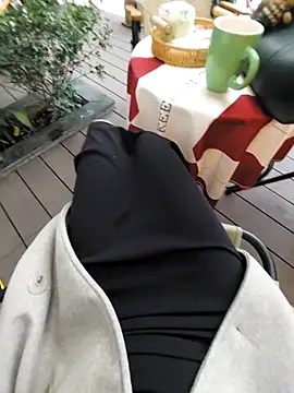 Snapshot of meomeocute chatting on 4, 12, 2025 meomeocute online show from 4, 12, 2025